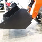mini skid dirt bucket side