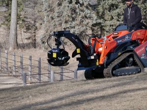 mini skid log grapple