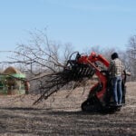 mini grapple grapple moving brush