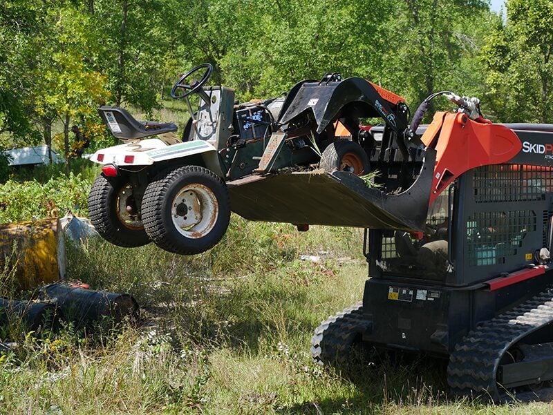 skid steer scrap grapple