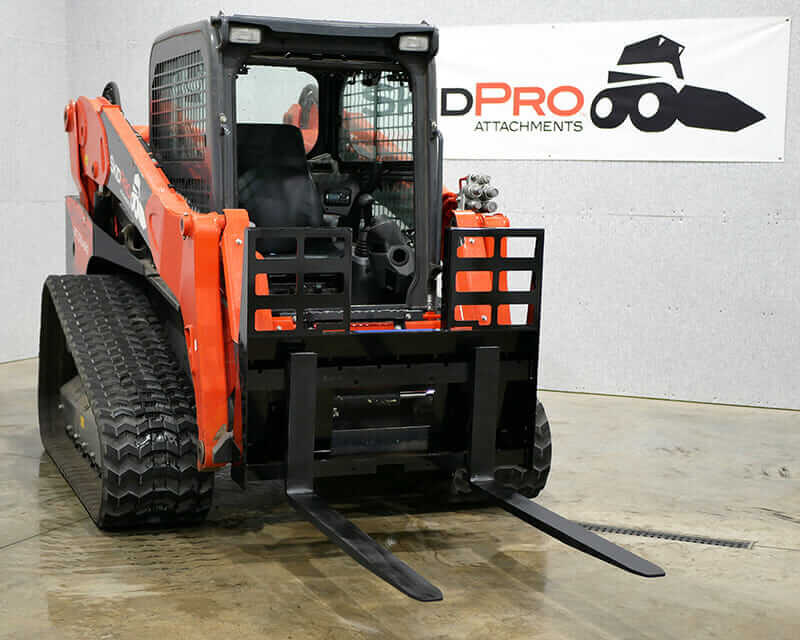 pallet-forks-on-skid-steer