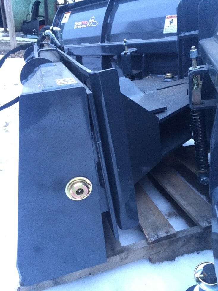 vblade_hd-floating-hitch-qt-plate_side-view-e1516899376153